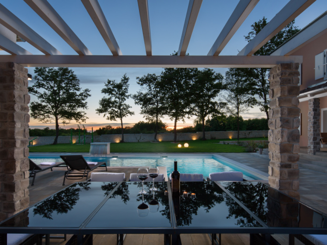 VANJSKA RASVJETA I VRTNE LAMPE SAVJETI