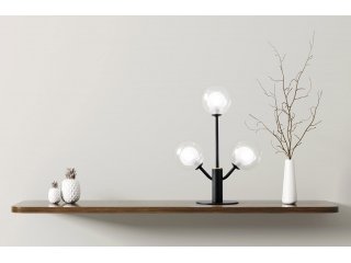 Stolna lampa Three