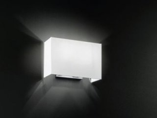 Zidna lampa Para