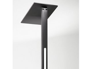 Podna lampa Quadra crna