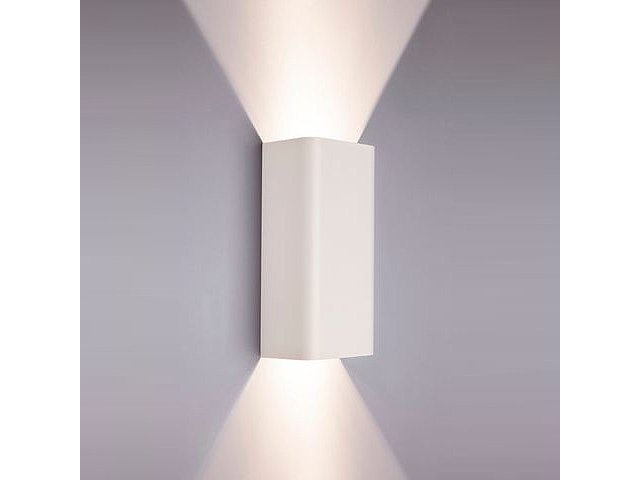 Zidna lampa Bergen bijela