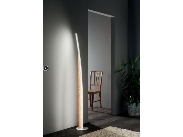 Podna lampa Corpa