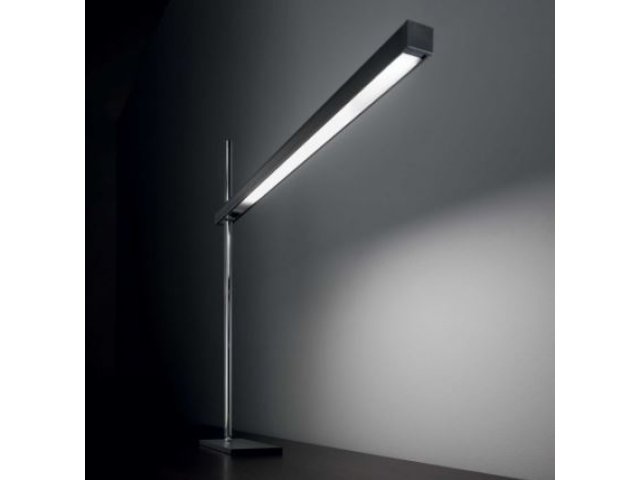 Stolna lampa Gru - crna