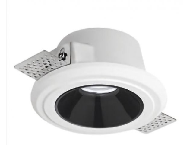 Ugradbena lampa Astra R crna