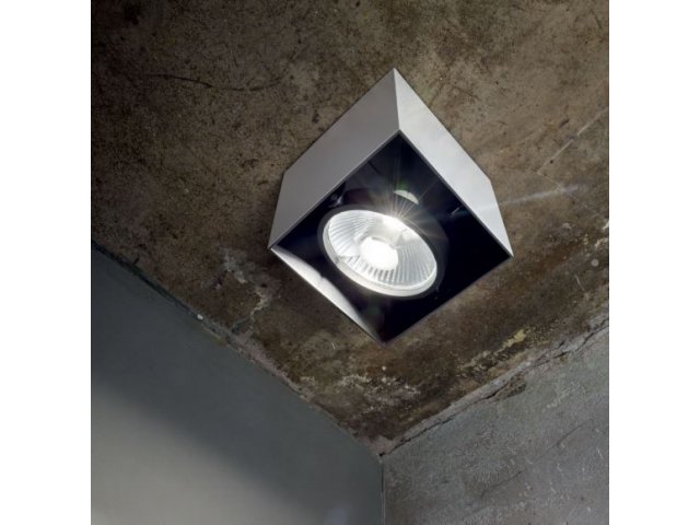 Stropna lampa MOOD kvadratna crna