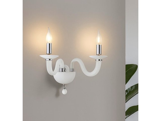 Zidna lampa Tebe - bijela